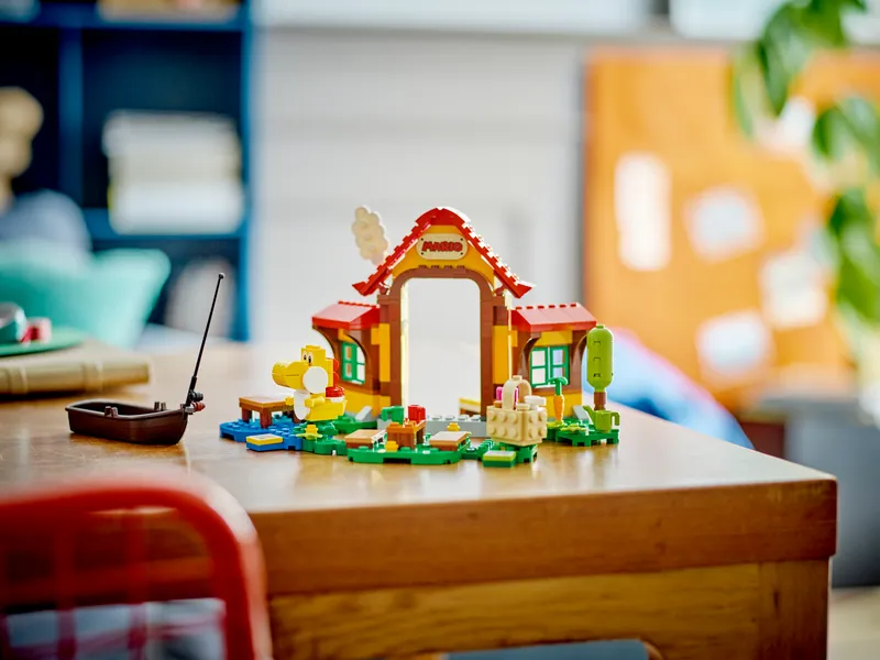 Picnic at Mario's House Expansion Set Picnic at Mario's House Expansion Set