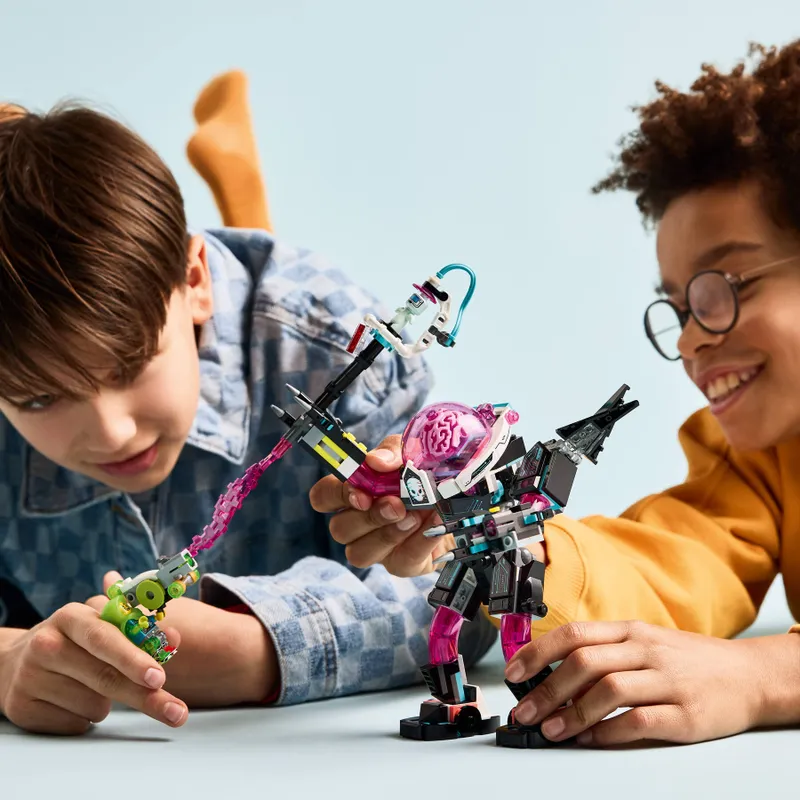 Mateo vs. Cyber Brain Mech Mateo vs. Cyber Brain Mech