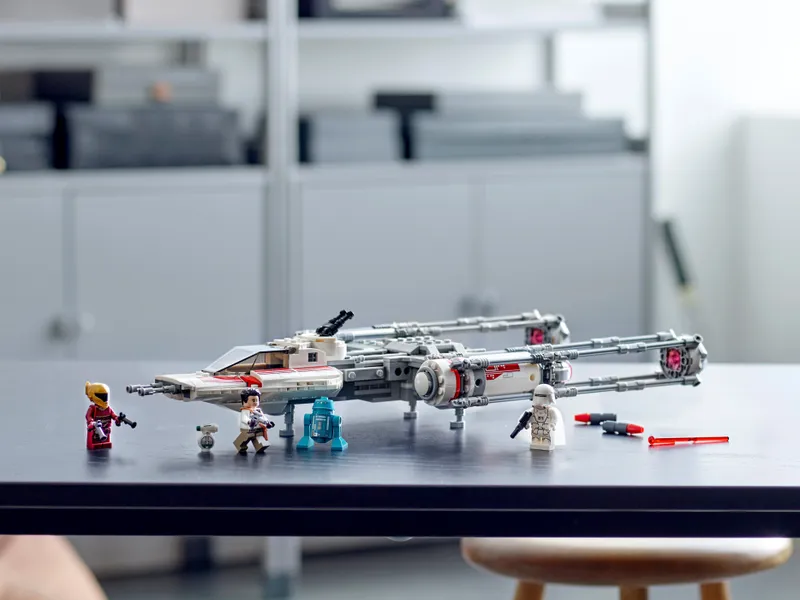 Resistance Y-Wing Starfighter