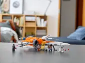 Poe Dameron's X-wing Fighter
