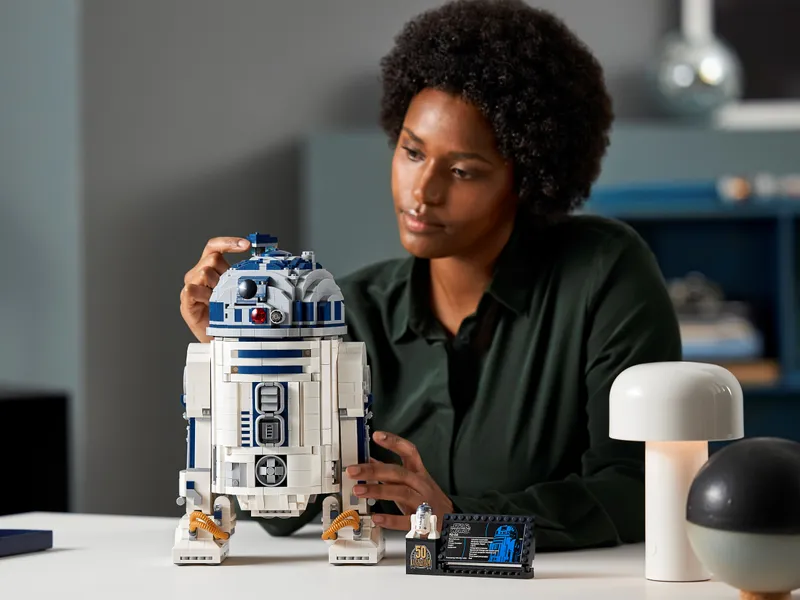 R2-D2 R2-D2