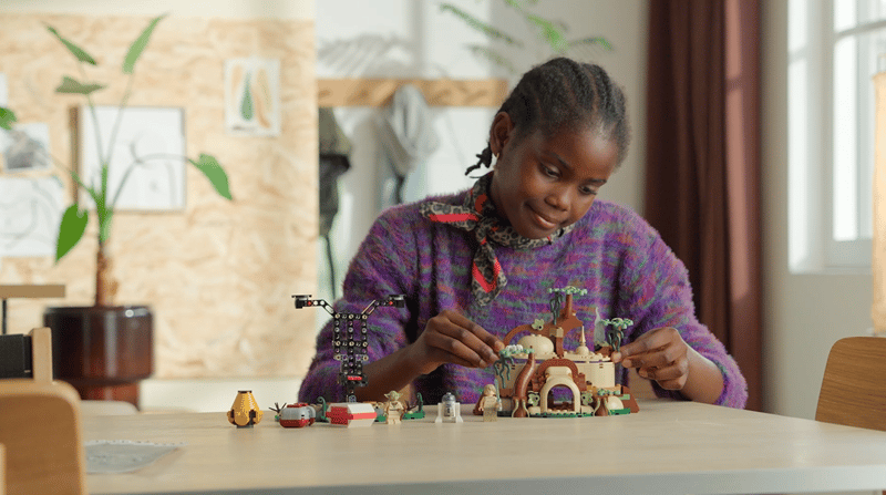 SMART Play: Yoda's Hut and Jedi Training