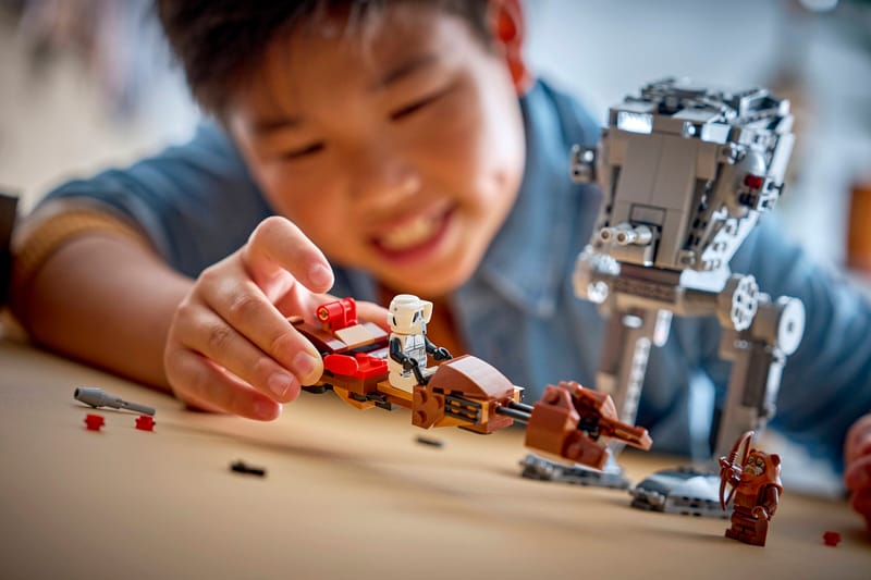 SMART Play: AT-ST Attack on Endor