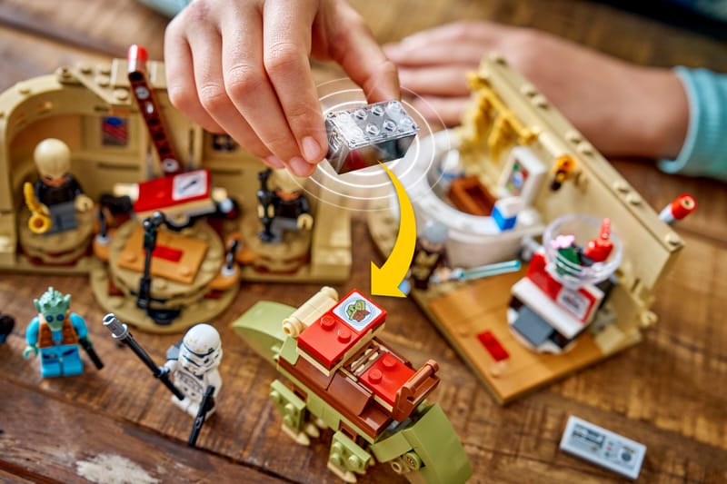 SMART Play: Mos Eisley Cantina