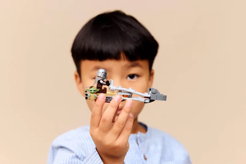 The Mandalorian &amp; Grogu's Speeder Bike