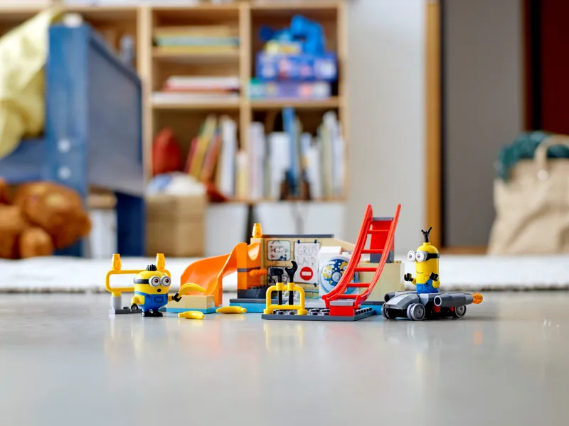 Minions in Gru's Lab