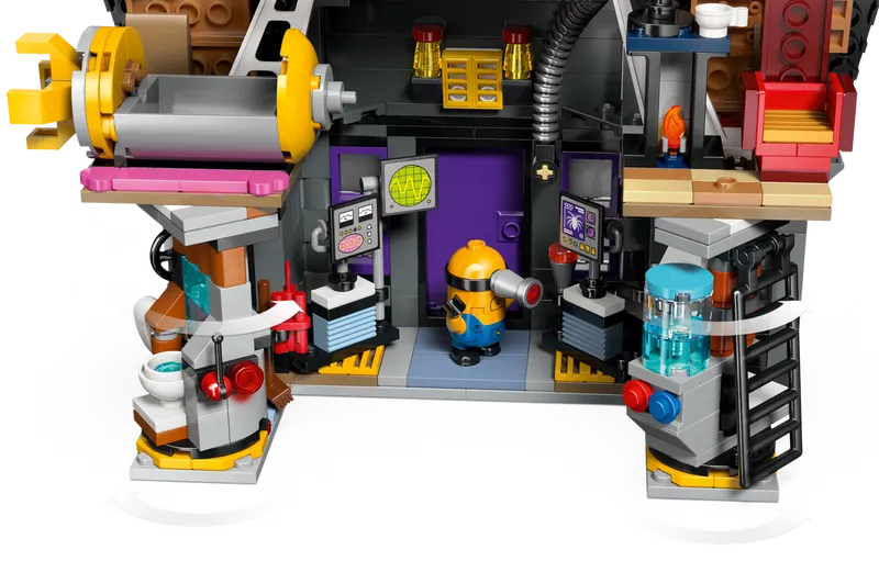 Minions and Gru's Family Mansion