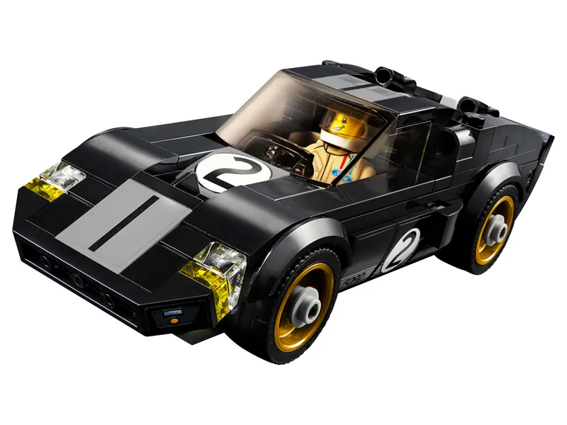 2016 Ford GT & 1966 Ford GT40