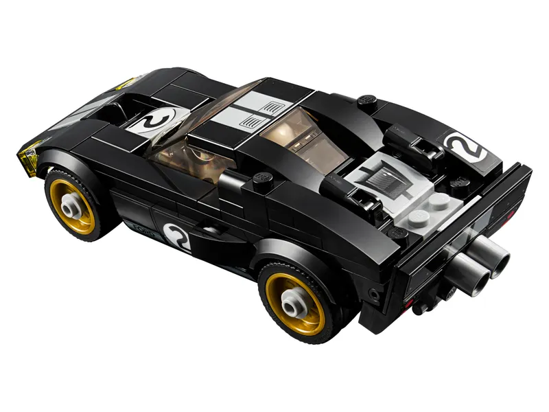 2016 Ford GT & 1966 Ford GT40