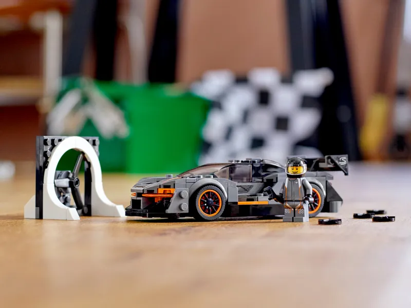 McLaren Senna