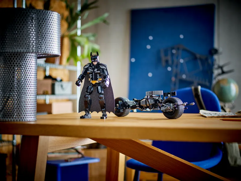 Batman Construction Figure and the Bat-Pod Bike