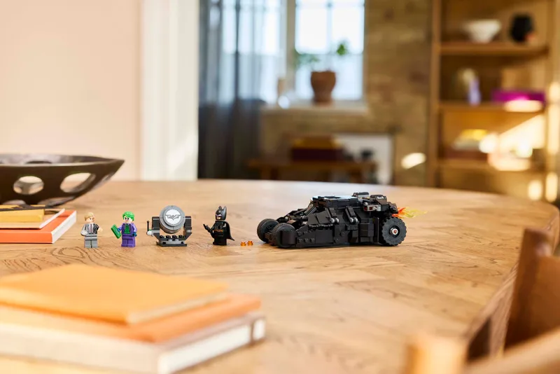 Batman Tumbler vs. Two-Face & The Joker