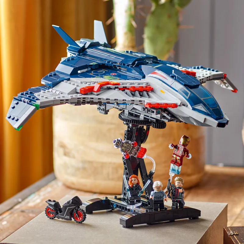 Avengers: Age of Ultron Quinjet Avengers: Age of Ultron Quinjet