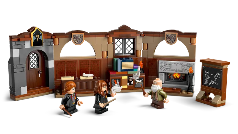 Hogwarts Castle: Charms Class