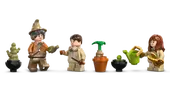 Hogwarts Castle: Herbology Class