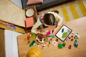 Creative Houses: Seasons of Fun
