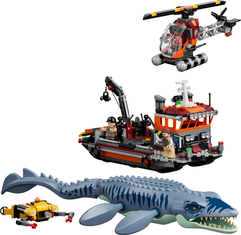 Mosasaurus Dinosaur Boat Attack