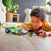 Mei's Dragon Car