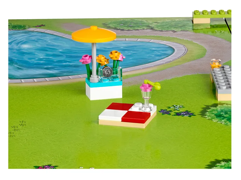 Heartlake City Playmat